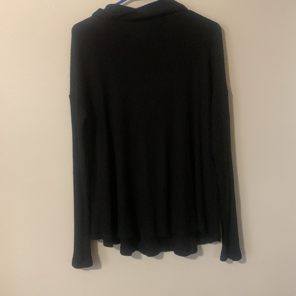 Cupio oversized ribbed black mock/cowl neck lightweight sweater size md‎ EUC - Picture 4 of 4